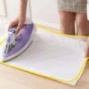 Antislip Strijken Mesh Mat / Strijkdoek Met Gaas / Strijkplank Hoes / Kledingbeschermer /Strijkdoek Voor Het Strijken Van Gevoelige Stoffen Zoals Zijde / Linnen En Polyester Voorkomt Druk- En Glansplekken
