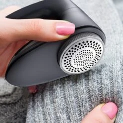 Auronic Elektrische Pluizenverwijderaar - Draadloos - 2 Extra Opzetstukken - Zwart -Reinigingsapparaten Winkel 1200x1200 1340