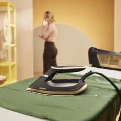 Philips PerfectCare 6000 Series PSG6064/80 - Stoomgenerator 34 Philips PerfectCare 6000 Series PSG6064/80 - Stoomgenerator -Reinigingsapparaten Winkel 1200x1200 1661