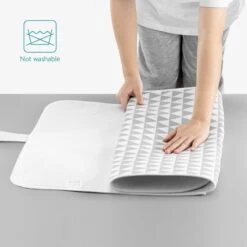 Navaris Opvouwbare Tafelblad Strijkmat - Met Verstelbare Banden - Strijkoppervlak Hoes Voor Thuis Of Op Reis 100 Cm X 60 Cm 11 Navaris Opvouwbare Tafelblad Strijkmat - Met Verstelbare Banden - Strijkoppervlak Hoes Voor Thuis Of Op Reis 100 Cm X 60 Cm -Reinigingsapparaten Winkel 1200x1200 1705