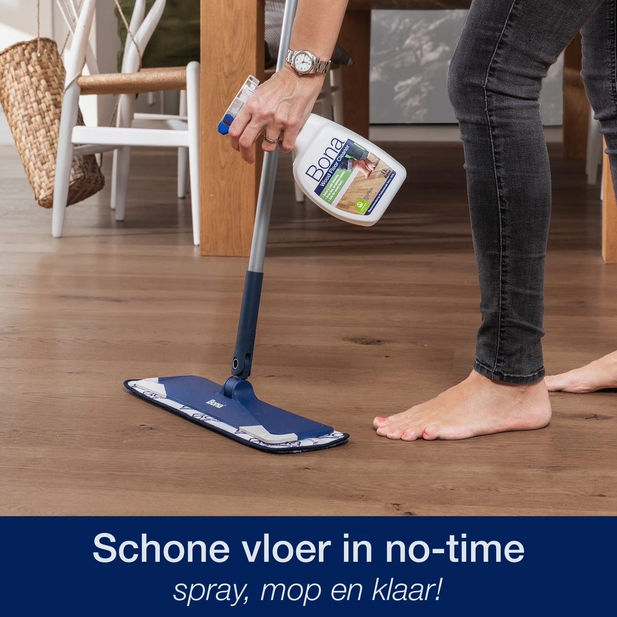 Bona Premium Microvezel Vloer Mop - Vloerwisser - In Hoogte Verstelbaar - Inclusief Microvezel Doek - 42 CM 6 Bona Premium Microvezel Vloer Mop - Vloerwisser - In Hoogte Verstelbaar - Inclusief Microvezel Doek - 42 CM - Afbeelding 4