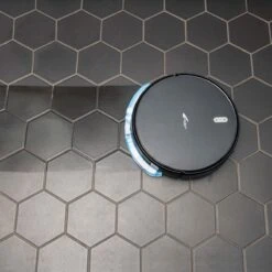 Zoef Robot Anna Met Dweilsysteem AS20ZD - Robotstofzuiger - Met App En Slimme Navigatie - - Robotstofzuiger Met Laadstation - -Reinigingsapparaten Winkel 1200x1200 998