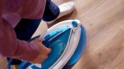 Philips PerfectCare Compact Essential GC6840/20 - Stoomgenerator -Reinigingsapparaten Winkel 1200x675 67