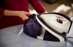 Philips HI5922/30 - Stoomgenerator - Paars 15 Philips HI5922/30 - Stoomgenerator - Paars -Reinigingsapparaten Winkel 1200x774 2