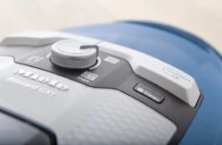 Miele Blizzard CX1 PowerLine - Stofzuiger Zonder Zak - Techblauw 31 Miele Blizzard CX1 PowerLine - Stofzuiger Zonder Zak - Techblauw -Reinigingsapparaten Winkel 1200x787