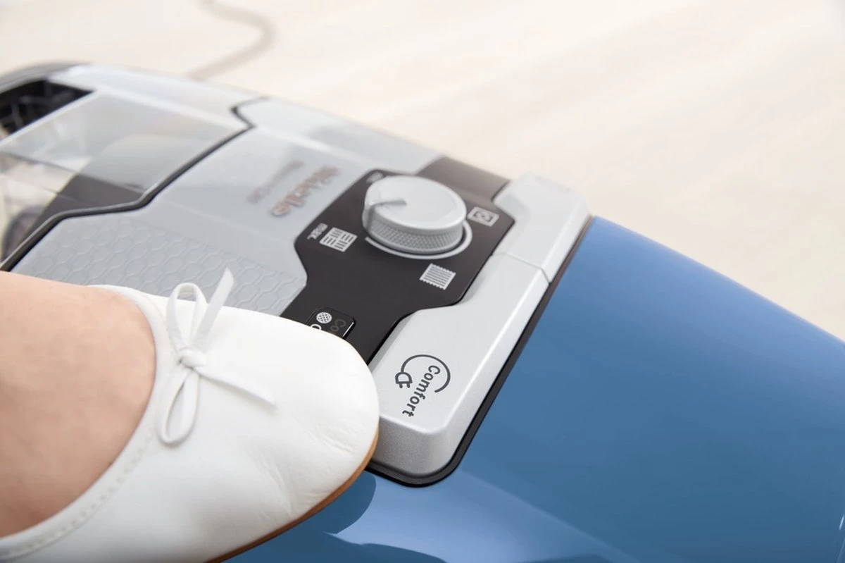 Miele Blizzard CX1 PowerLine - Stofzuiger Zonder Zak - Techblauw 16 Miele Blizzard CX1 PowerLine - Stofzuiger Zonder Zak - Techblauw - Afbeelding 14