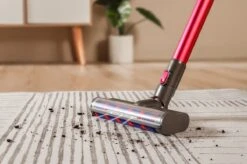 Swiss Pro+ Snoerloze Steelstofzuiger V12 Steelstofzuigers Steelstofzuiger Draadloos Met Kruimelzuiger Turbo Stand Led Verlichting In Mondstuk Sterke Zuigkracht Draadloos Zonder Zak 4In1! Inclusief Muurbeugel Purple Edition 2022 Zwitsers Kwaliteit -Reinigingsapparaten Winkel 1200x799 73