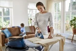 Philips PerfectCare Compact GC7844/20 - Stoomgenerator - Aqua Blauw -Reinigingsapparaten Winkel 1200x800 339