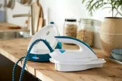 Philips PerfectCare Compact Essential GC6840/20 - Stoomgenerator -Reinigingsapparaten Winkel 1200x800 348