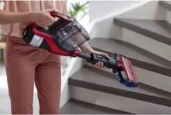 Philips SpeedPro Max XC7042/01 - Steelstofzuiger - Rood 34 Philips SpeedPro Max XC7042/01 - Steelstofzuiger - Rood -Reinigingsapparaten Winkel 1200x806 4