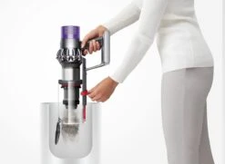 Dyson V10 Total Clean - Snoerloze Steelstofzuiger -Reinigingsapparaten Winkel 1200x879