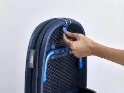 Joseph Joseph - Pocket - Strijkplank - Opvouwbaar - Ophanghaak - Opbergvak Voor Strijkijzer - Blauw -Reinigingsapparaten Winkel 1200x900 127