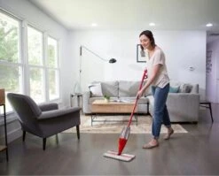 Vileda 1.2.Spray MAX - Vlakke Mop Met Sproeisysteem En Pad In Microvezels -Reinigingsapparaten Winkel 1200x968 1