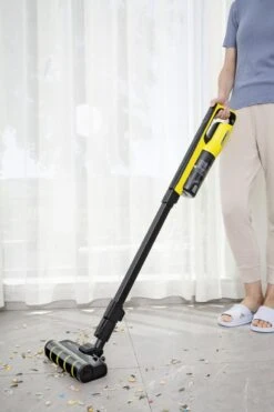 Kärcher VC 4s Cordless Plus Auto Reinigingsset – Steelstofzuiger – Incl. Automondstuk - 18V - Incl. Accu En Lader -Reinigingsapparaten Winkel 799x1200 14